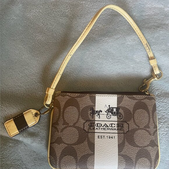 Coach Vintage Wristlet Brown Signature C Vertical white Stripe - Picture 1 of 4